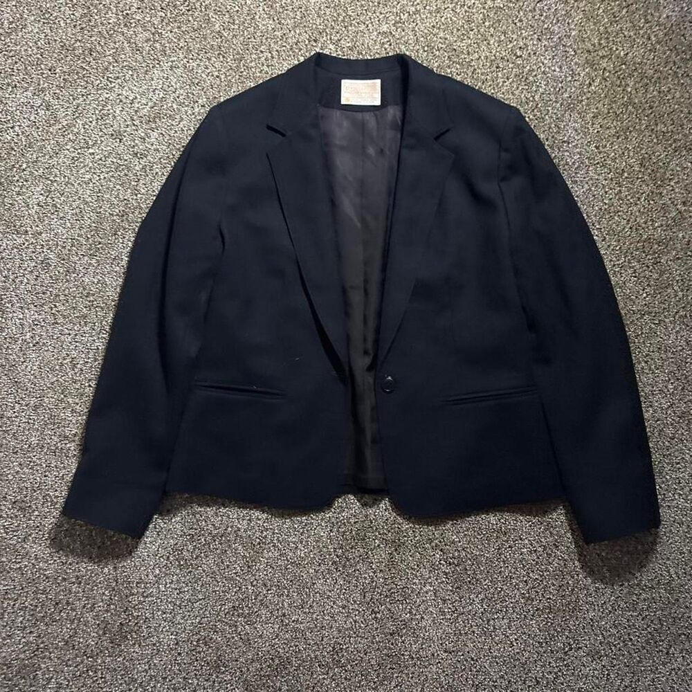 Pendleton Women's Black and Navy Jacket